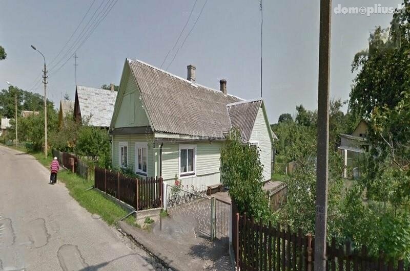 Parduodamas gyvenamasis namas Šalčininkų rajono sav., Eišiškėse, Bažnyčios g.