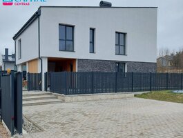 Parduodamas sublokuotas namas Vilniuje, Balsiuose