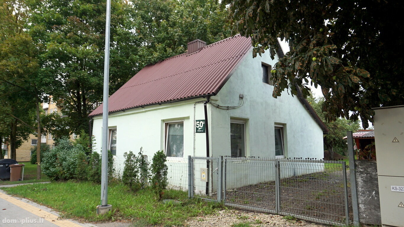 Parduodamas gyvenamasis namas Šiauliuose, Šimšėje, Vilniaus g.