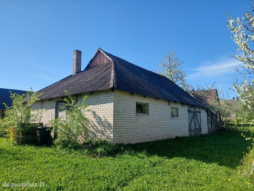 Продаётся дом Utenos rajono sav., Radeikiuose, Eglių g.