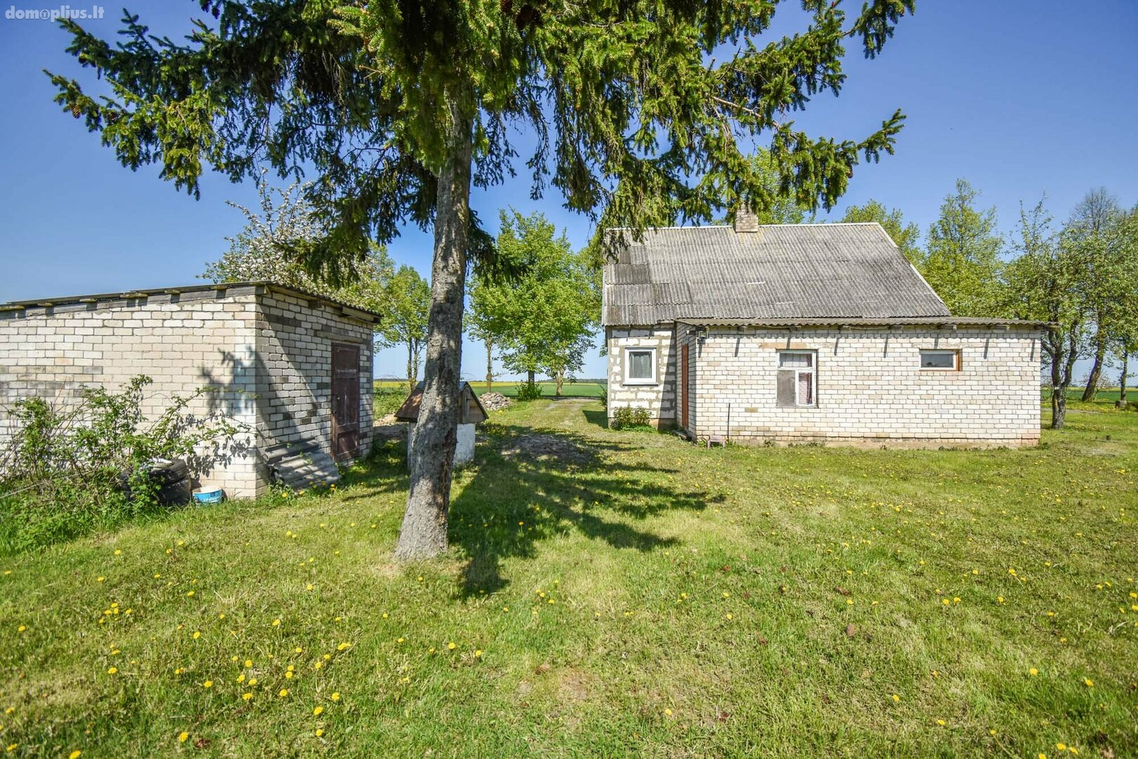 Parduodamas gyvenamasis namas Panevėžio rajono sav., Žibartoniuose, Žibartonių g.