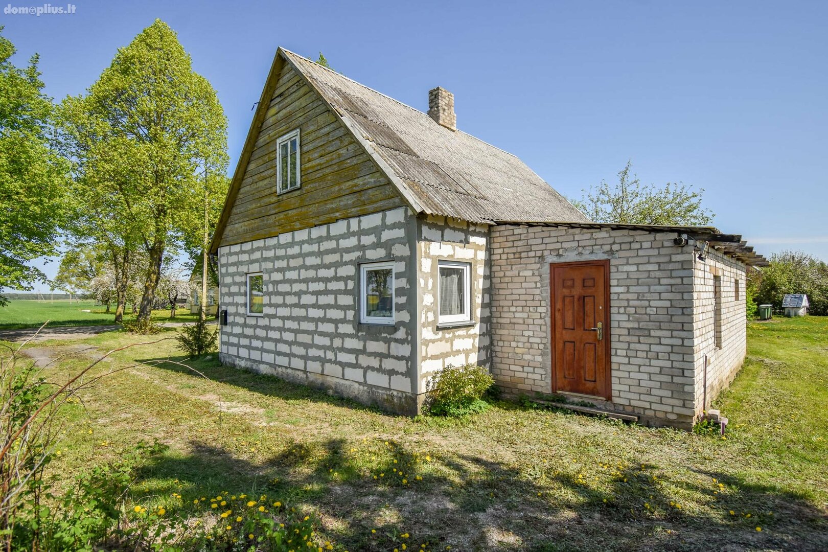 Parduodamas gyvenamasis namas Panevėžio rajono sav., Žibartoniuose, Žibartonių g.