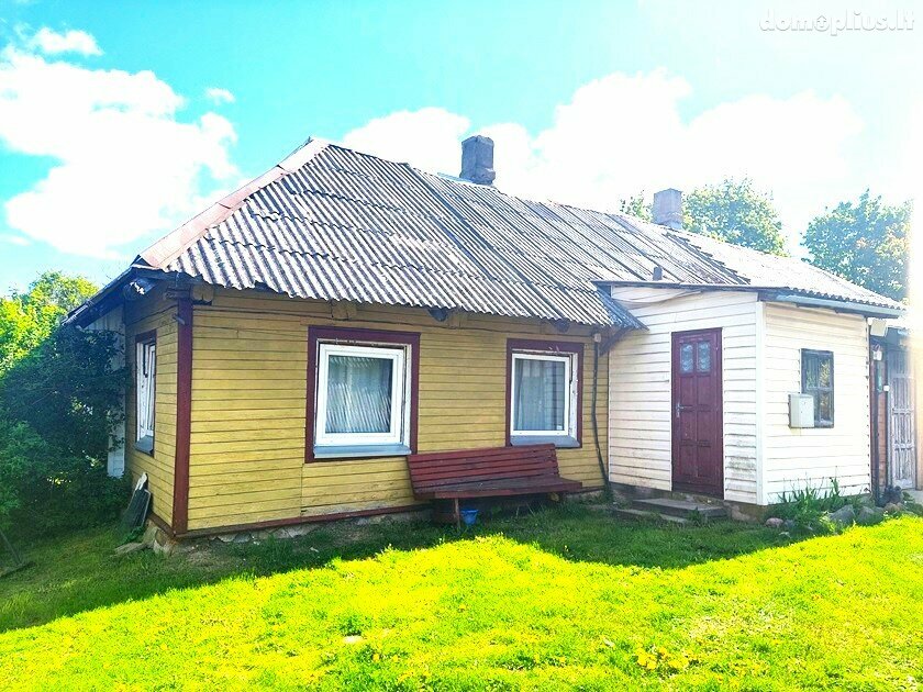 Part of house for sale Molėtų rajono sav., Molėtuose, Darbo g.