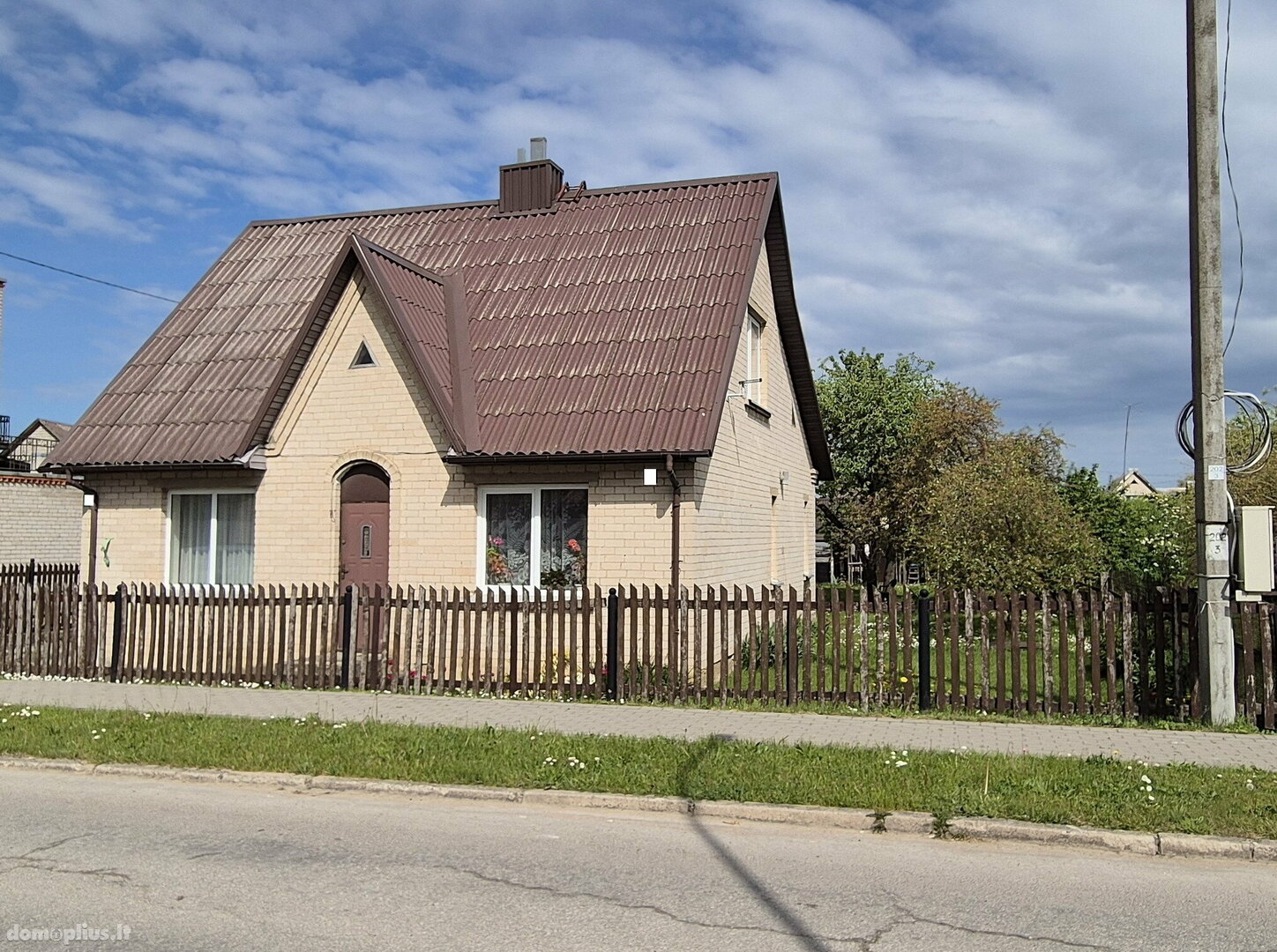 House for sale Akmenės rajono sav., Naujoji Akmenė, Taikos g.