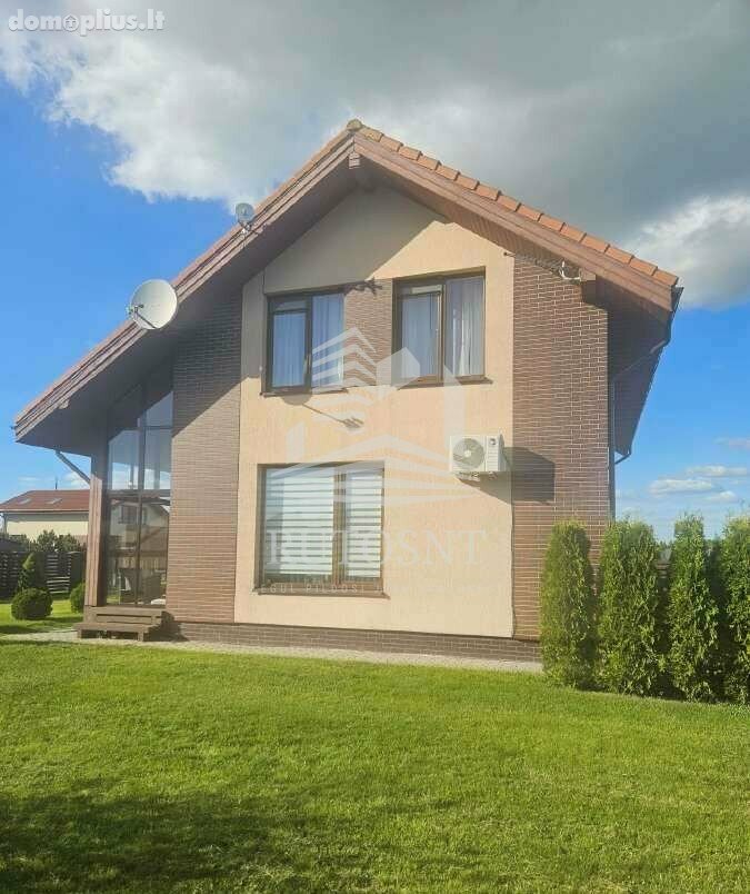 Parduodamas gyvenamasis namas Klaipėdos rajono sav., Radailiuose