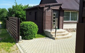 Summer house Klaipėdos rajono sav., Dercekliuose, Kurklių g.