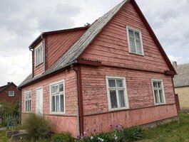 Parduodamas gyvenamasis namas Šiaulių rajono sav., Kuršėnuose, Vaižganto g.