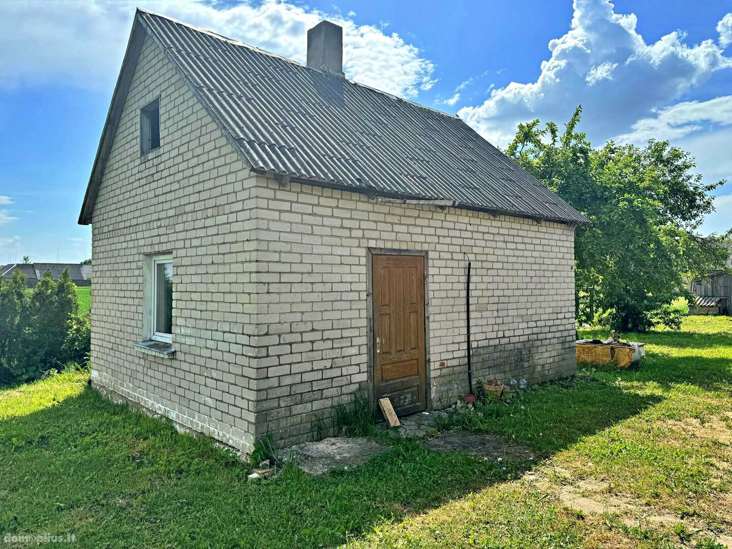Parduodama sodyba Radviliškio rajono sav., Pociūnėliuose, Simoniškių g.