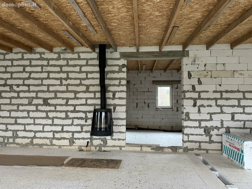 Parduodamas gyvenamasis namas Telšių rajono sav., Telšiuose, Uosių g.