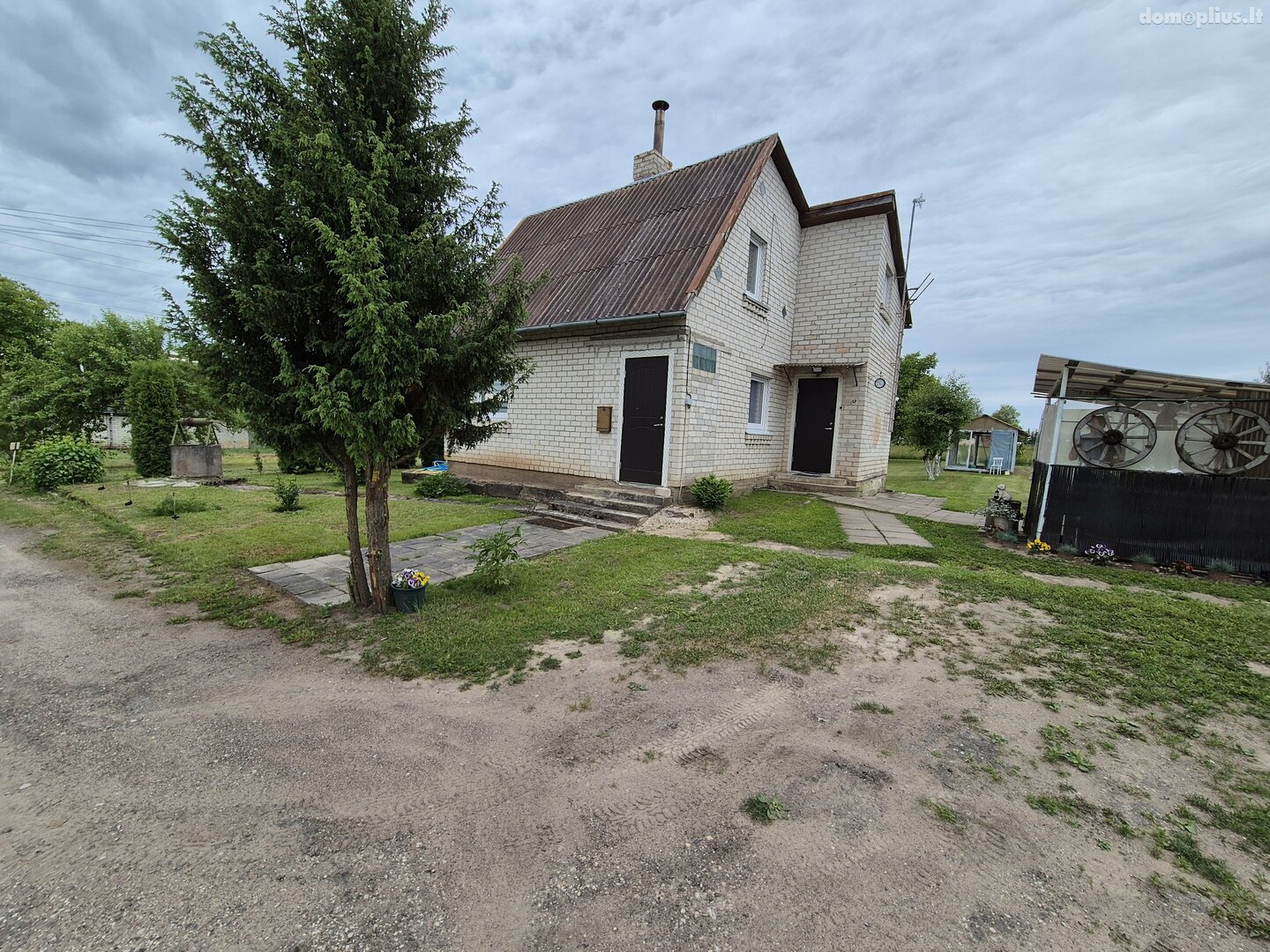 Parduodamas gyvenamasis namas Akmenės rajono sav., Naujoji Akmenė, Alyvų g.