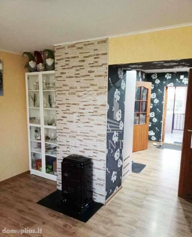 Parduodama gyvenamojo namo dalis Kretingos rajono sav., Kretingoje