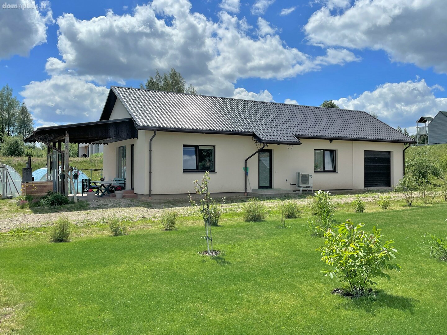 Parduodamas gyvenamasis namas Trakų rajono sav., Dėdeliškėse