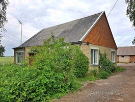 Gyvenamasis namas Joniškio rajono sav., Alsiuose, Vyšnių g.