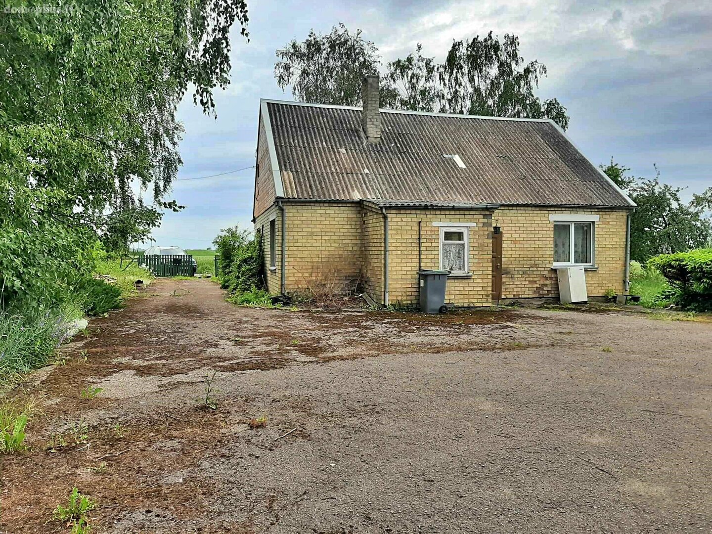 Parduodamas gyvenamasis namas Joniškio rajono sav., Alsiuose, Vyšnių g.