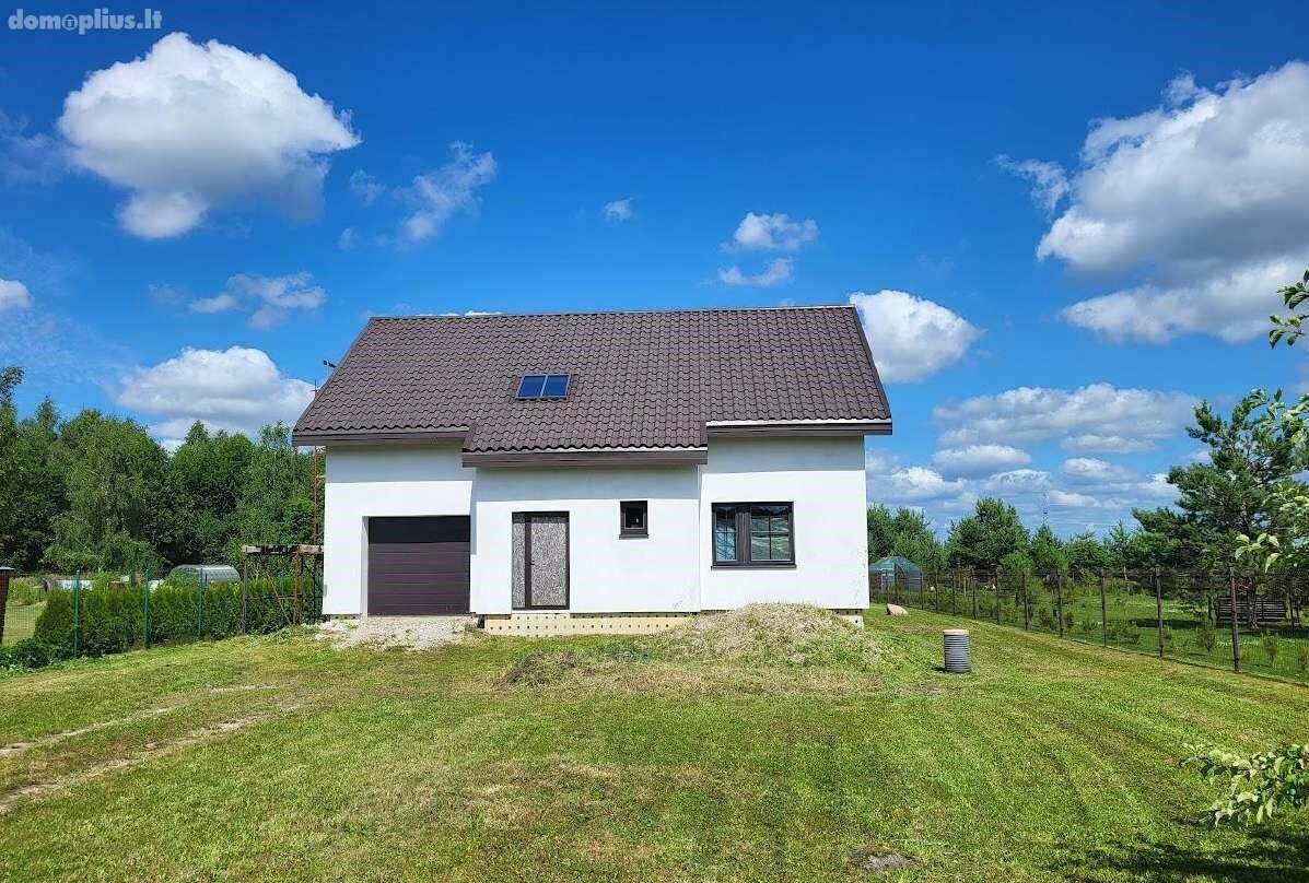 Parduodamas gyvenamasis namas Klaipėdos rajono sav., Birbinčiuose