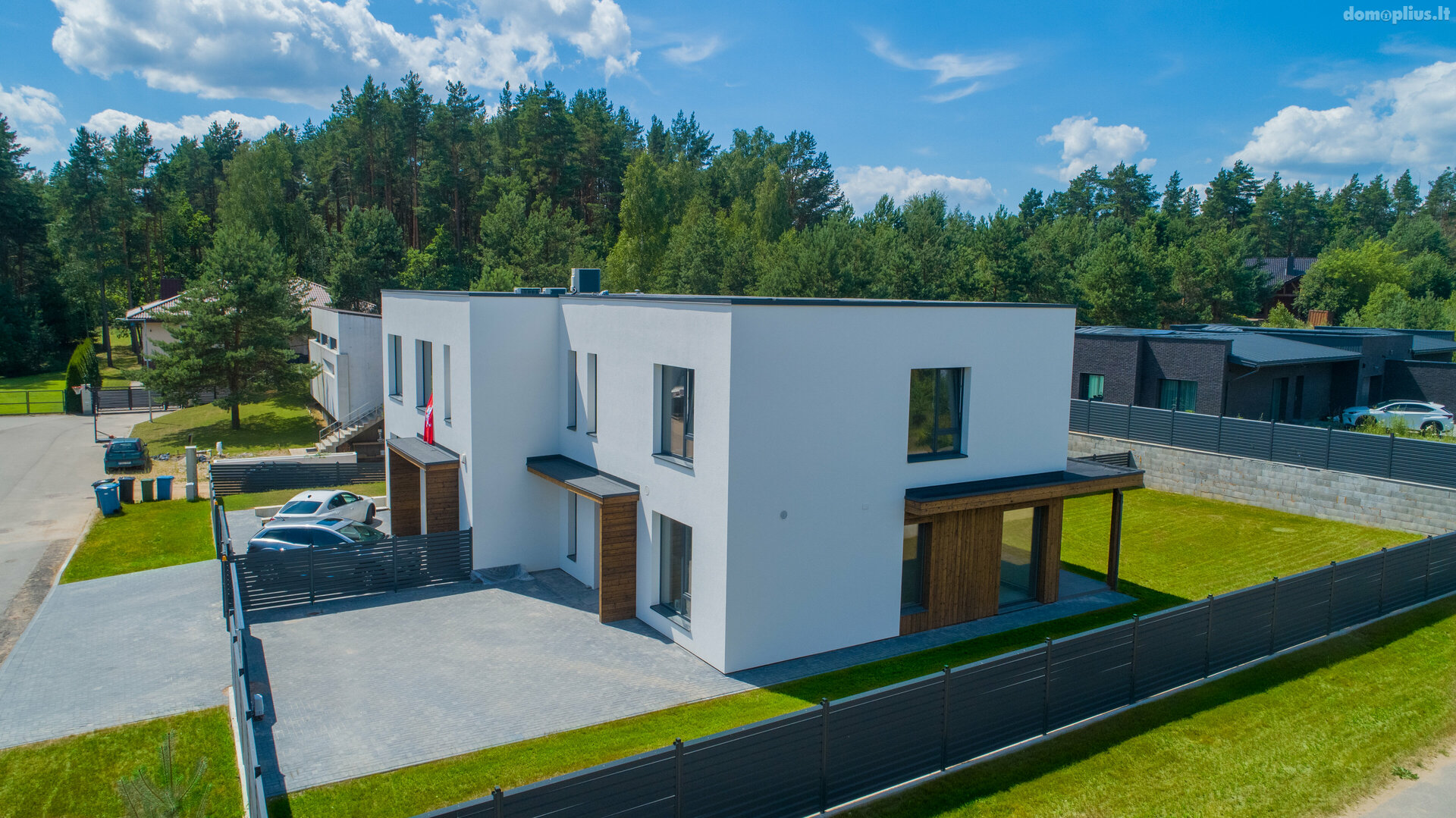 House for sale Vilniuje, Pilaitėje, Dvarykščių g.