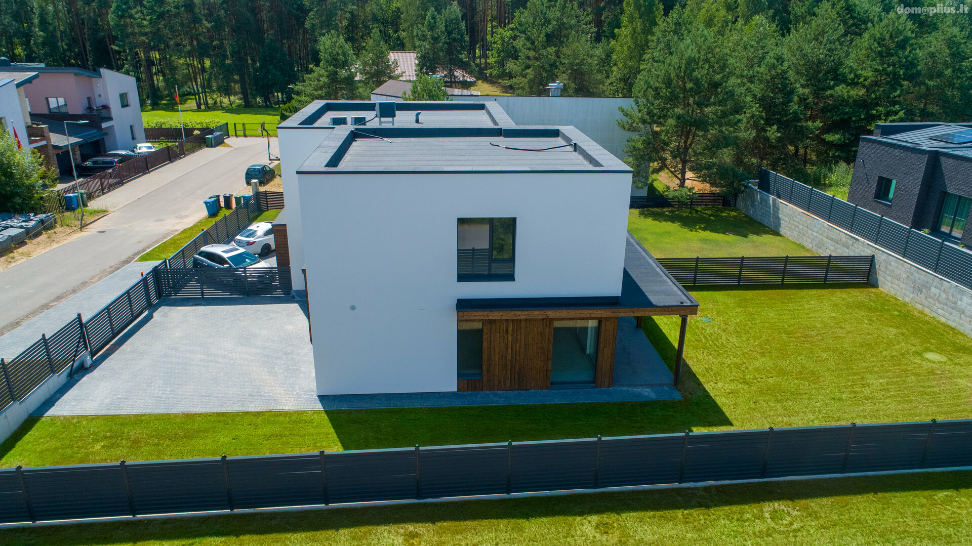 House for sale Vilniuje, Pilaitėje, Dvarykščių g.