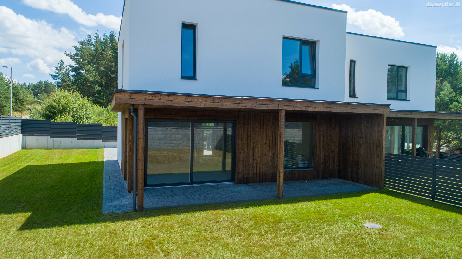 House for sale Vilniuje, Pilaitėje, Dvarykščių g.