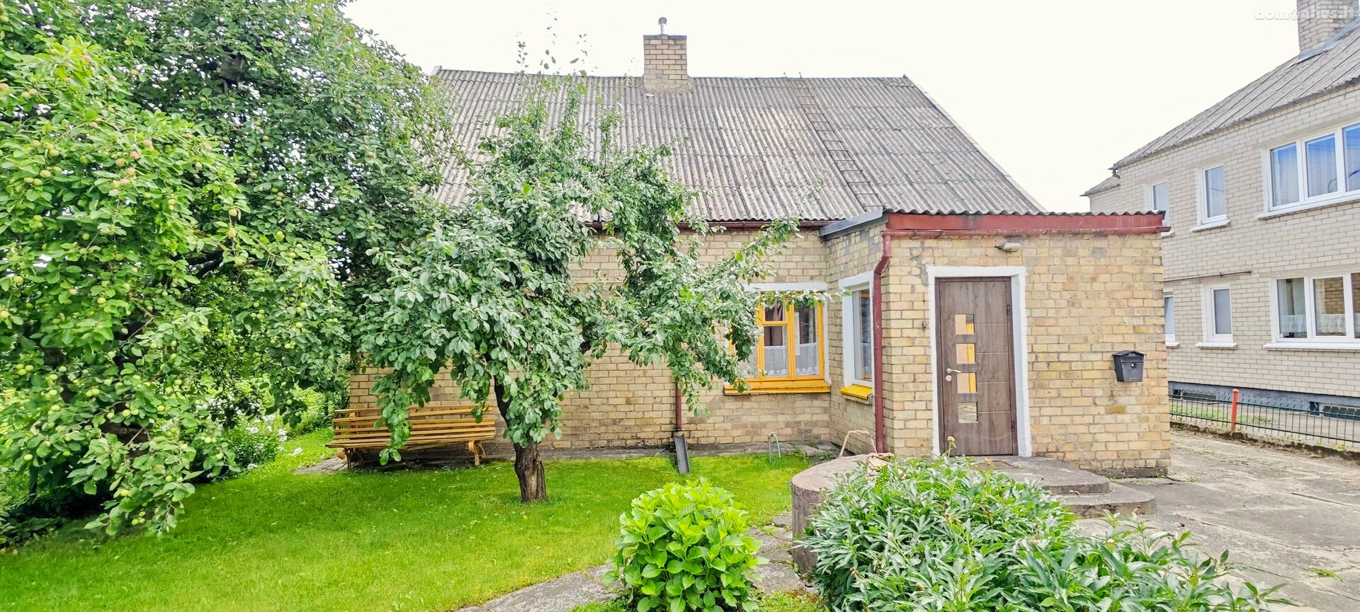 Parduodamas gyvenamasis namas Kretingos rajono sav., Kretingoje, Taikos g.