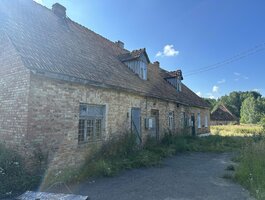 Gyvenamojo namo dalis Šiaulių rajono sav., Visdergiuose, Laumės g.