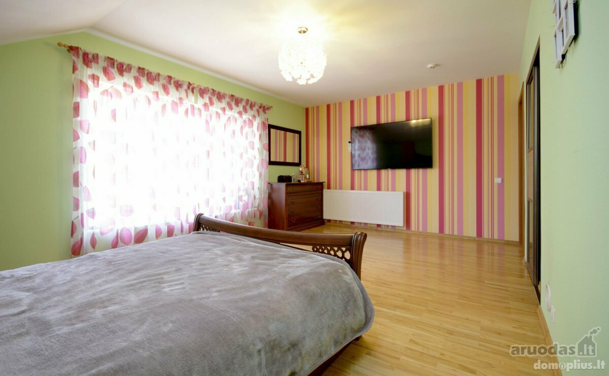 Parduodamas gyvenamasis namas Šiauliuose, Centre, Rėkyvos g.