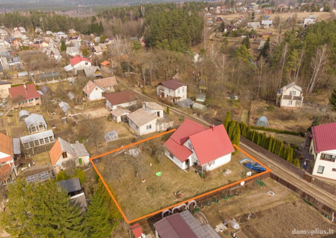 Продаётся дача Trakų rajono sav., Valuose, Vynuogių g.