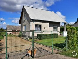 Sodyba Joniškio rajono sav., Daukšiuose, Sodžiaus g.