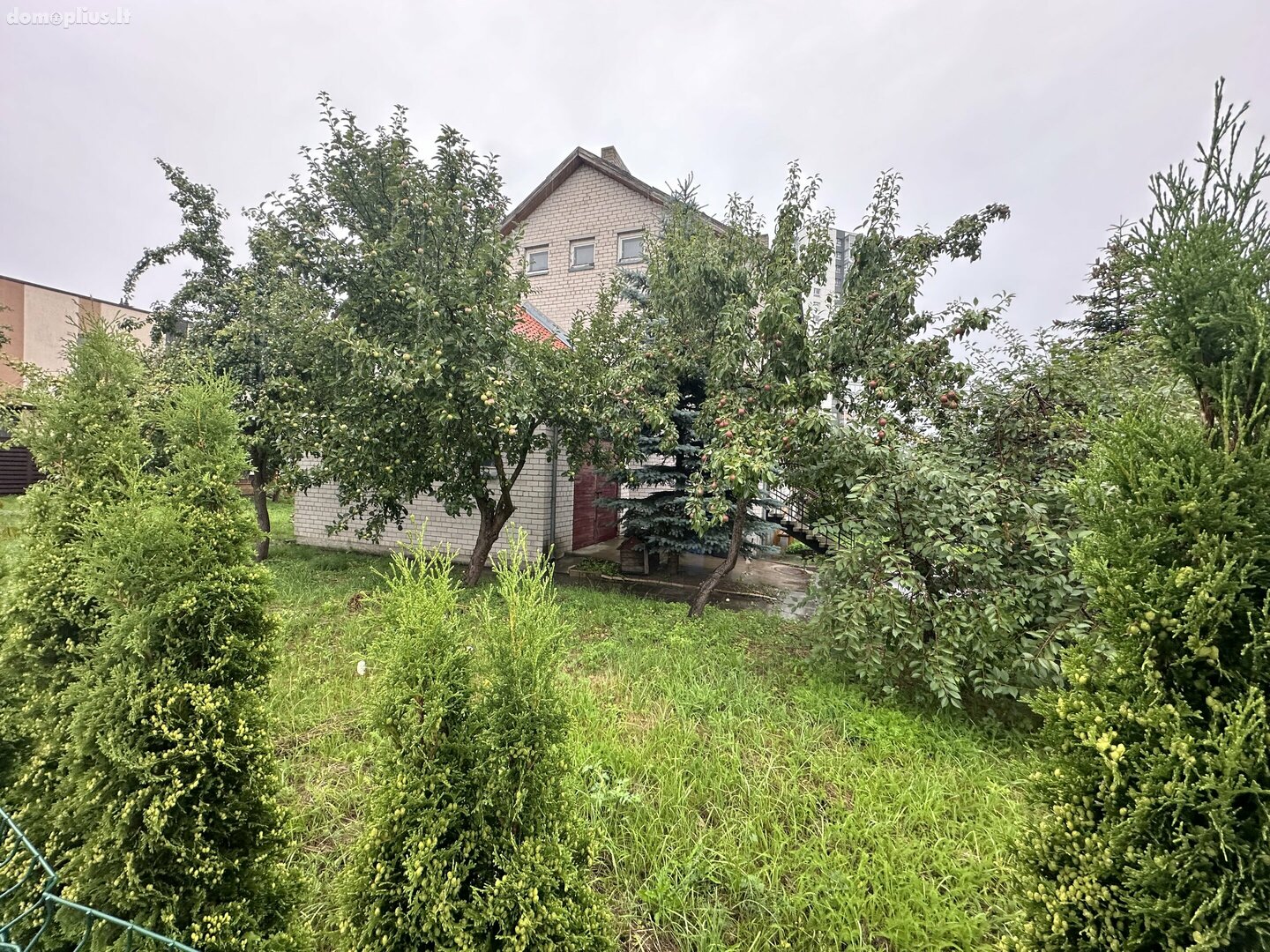Parduodamas gyvenamasis namas Klaipėdoje, Mažojo kaimelio, Liepojos g.