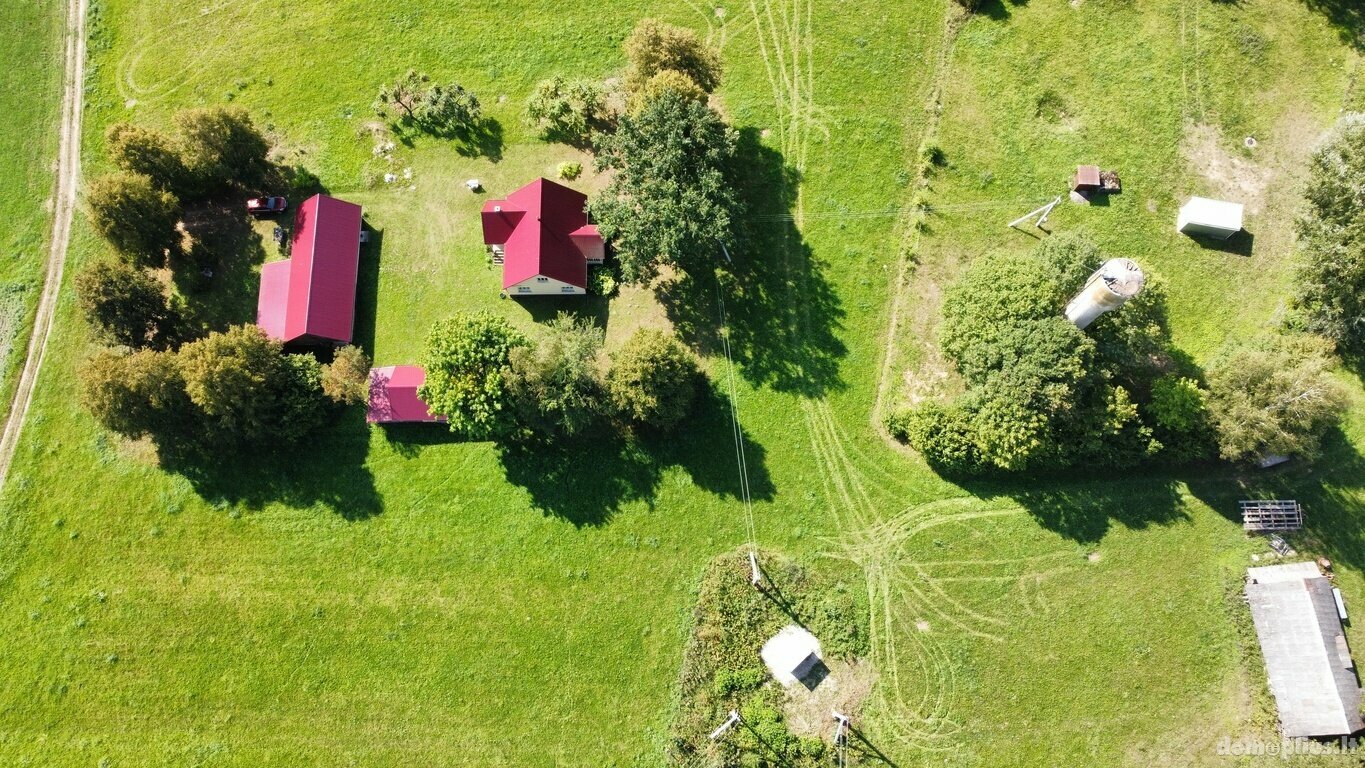 Parduodamas gyvenamasis namas Utenos rajono sav., Vilučiuose