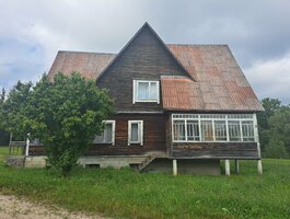 Gyvenamasis namas Utenos rajono sav., Utenoje, Žibuoklių g.
