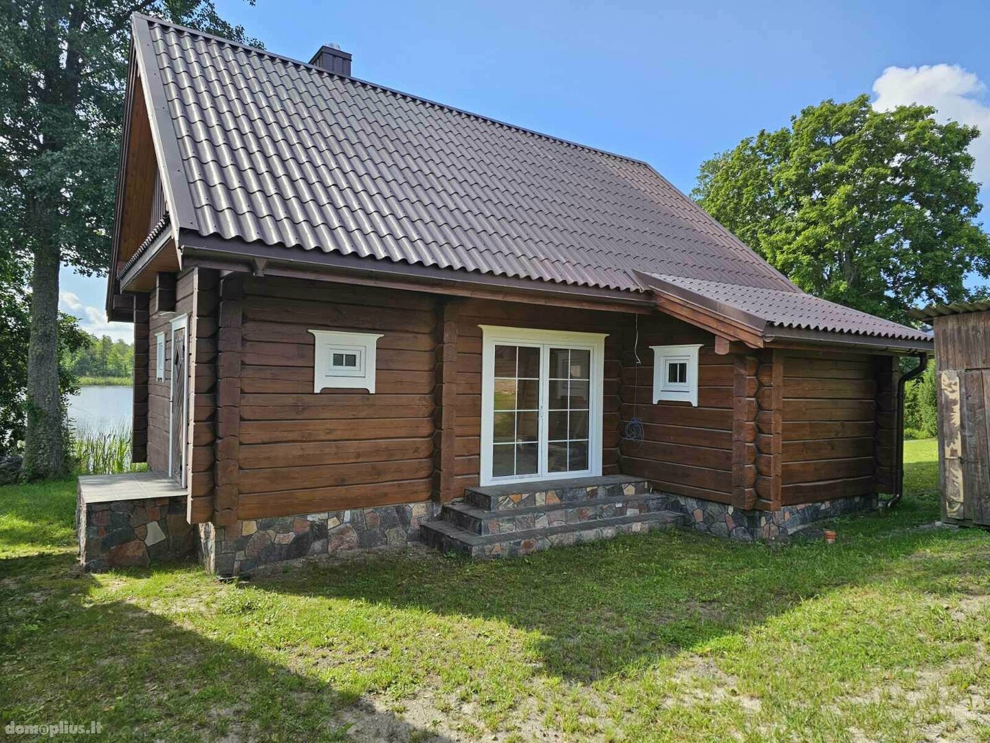 Homestead for sale Utenos rajono sav., Šuminuose
