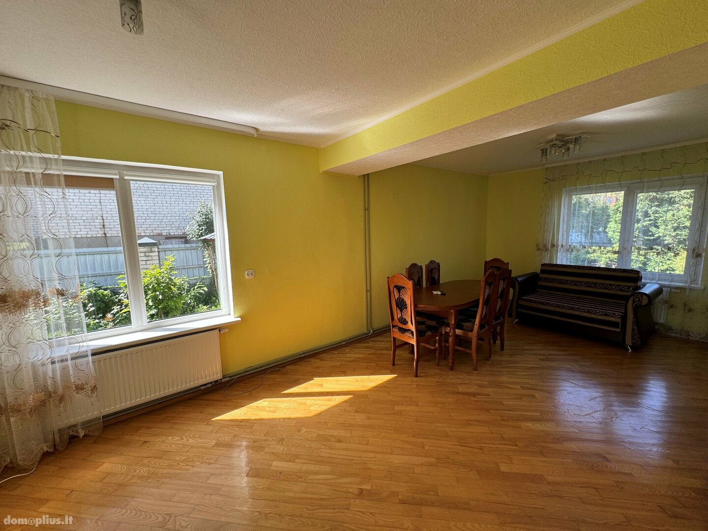 Parduodamas gyvenamasis namas Radviliškio rajono sav., Radviliškyje, Žalioji g.