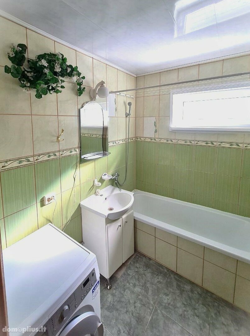 Parduodamas gyvenamasis namas Radviliškio rajono sav., Radviliškyje, Žalioji g.