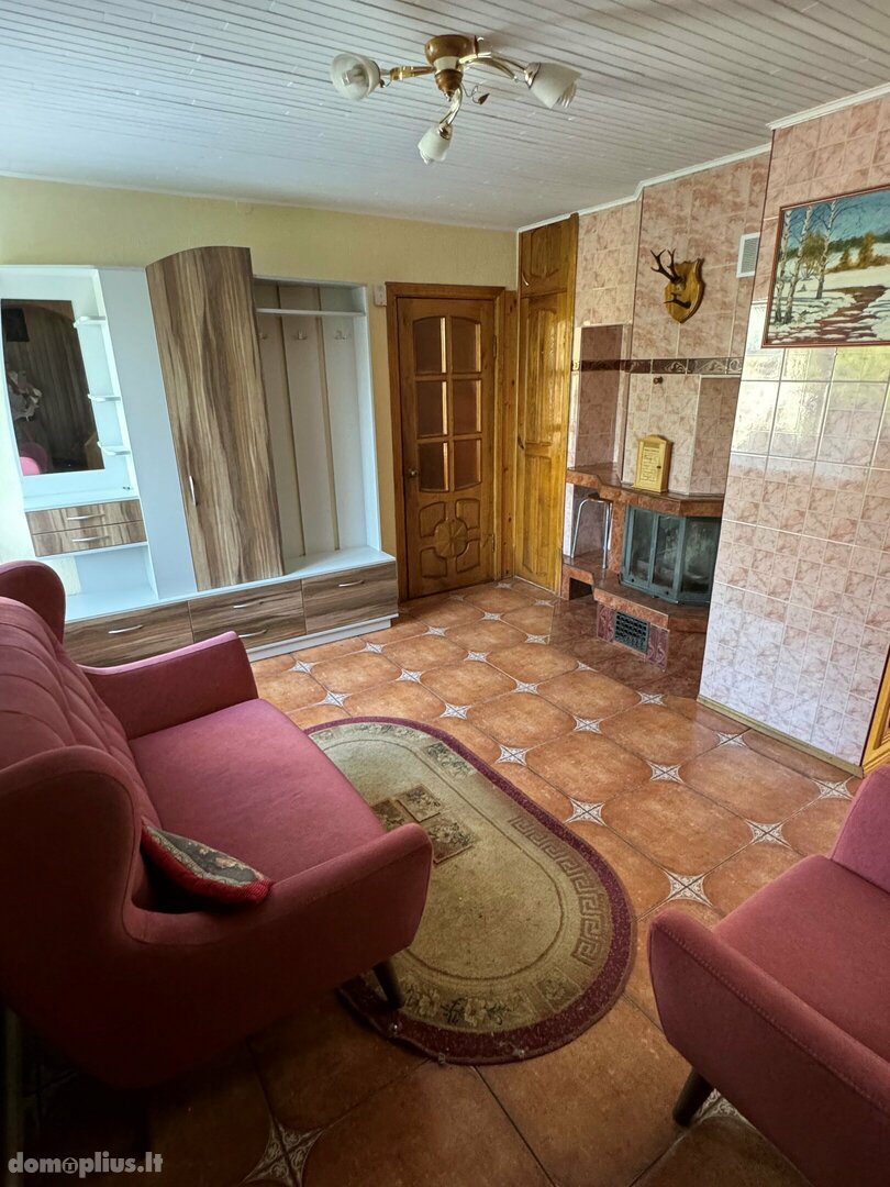 Parduodamas gyvenamasis namas Radviliškio rajono sav., Radviliškyje, Žalioji g.