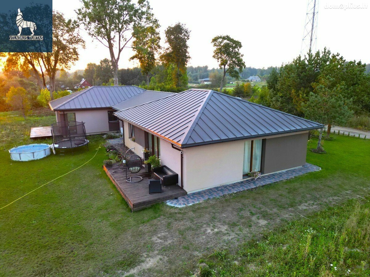 Semi-detached house for sale Vilniaus rajono sav., Jadvygiškėse, Tilto g.