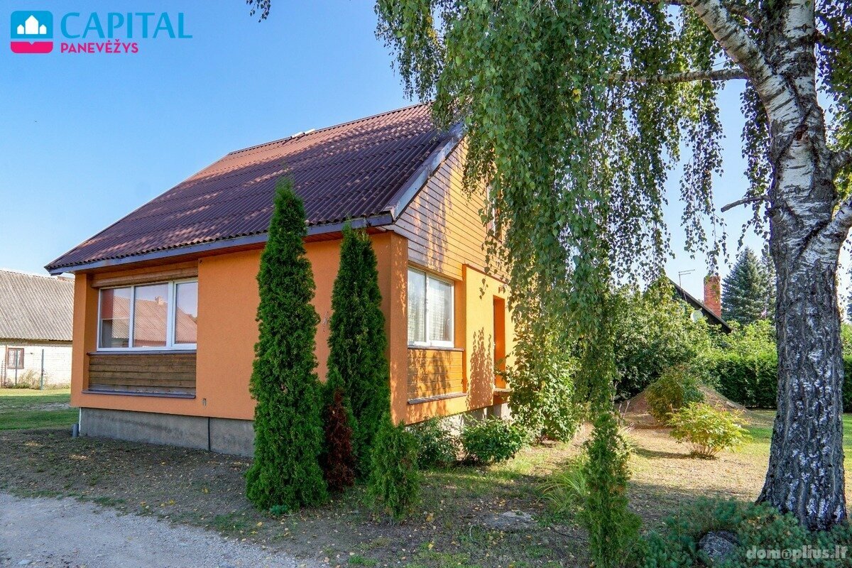 Parduodamas gyvenamasis namas Kupiškio rajono sav., Alizavoje, Biržų g.