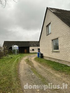 Parduodamas gyvenamasis namas Vilkaviškio rajono sav., Matlaukyje