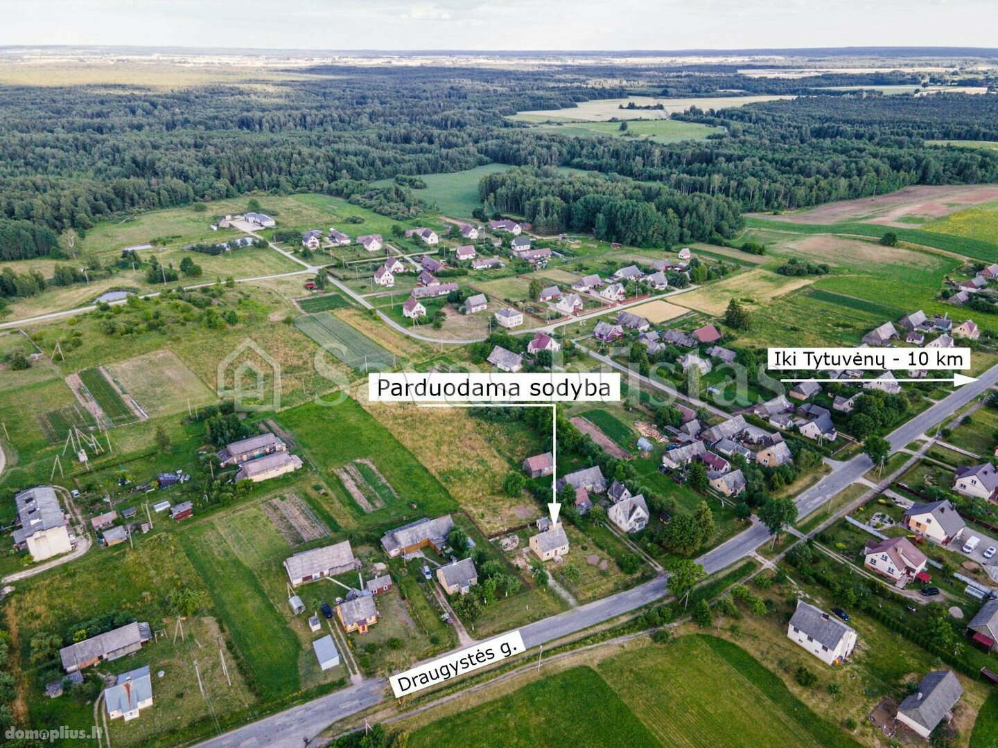 Homestead for sale Kelmės rajono sav., Kiaunoriuose, Draugystės g.