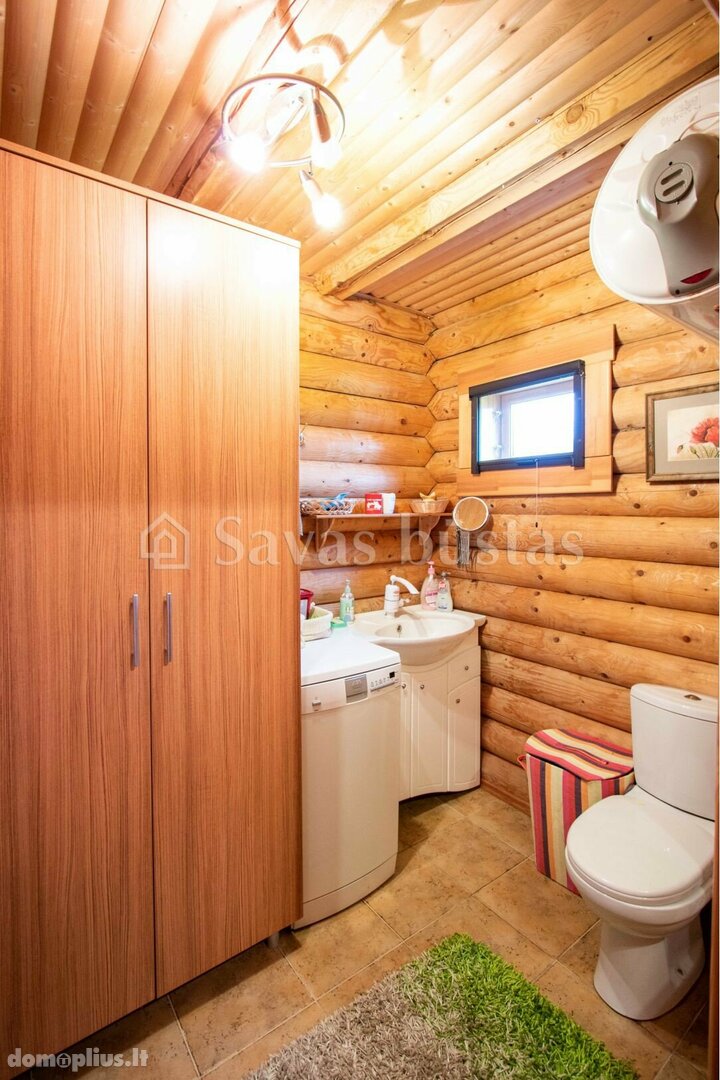 Parduodama sodyba Radviliškio rajono sav., Kurkliuose, Paežerių g.