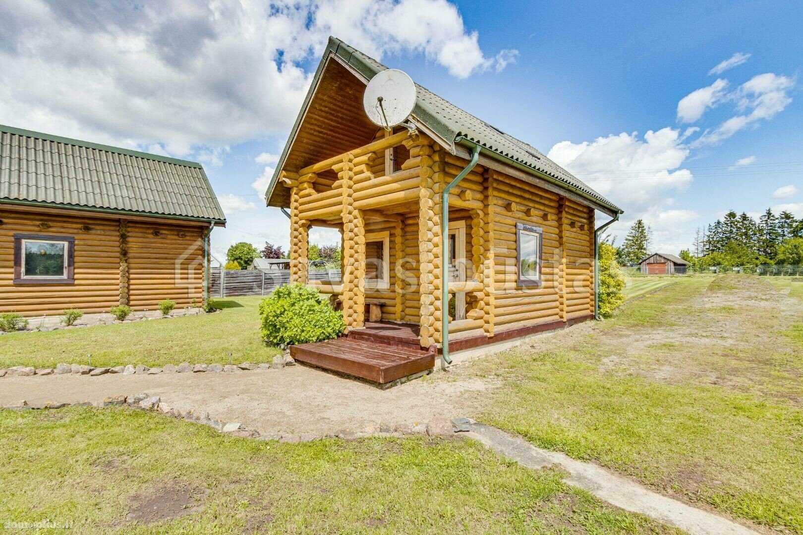 Parduodama sodyba Radviliškio rajono sav., Kurkliuose, Paežerių g.