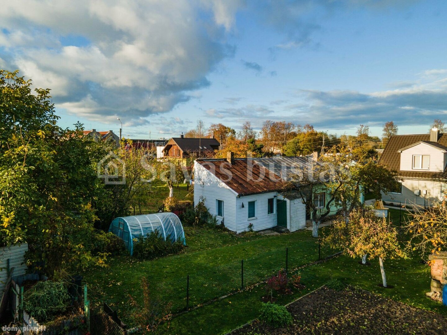 Parduodama gyvenamojo namo dalis Šiauliuose, Centre, Nidos g.