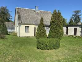 Parduodamas gyvenamasis namas Pakruojo rajono sav., Degučiuose, Ąžuolo g.