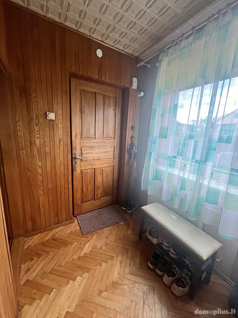 Parduodamas gyvenamasis namas Biržų rajono sav., Biržuose, Kooperatininkų g.
