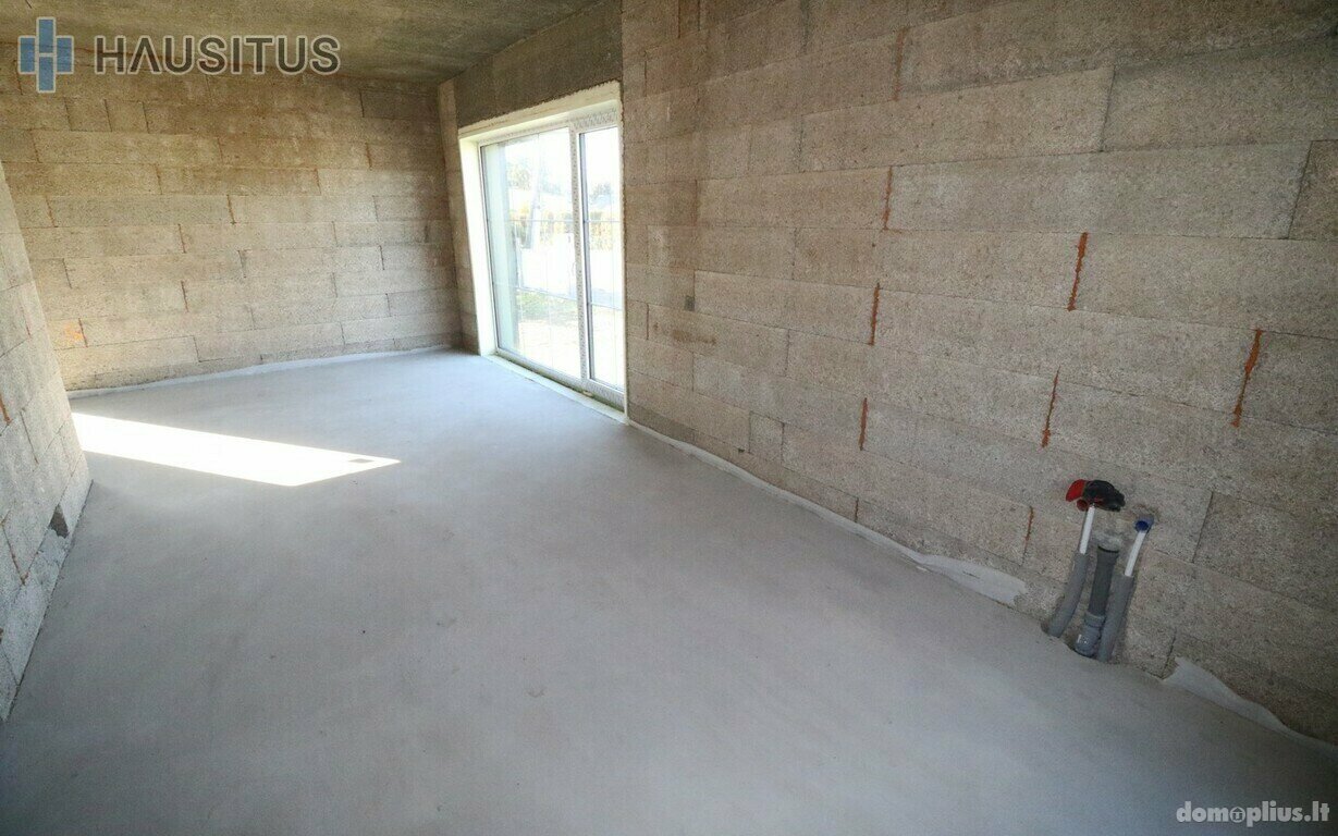 Parduodamas sublokuotas namas Anykščių rajono sav., Anykščiuose, Šlavės g.