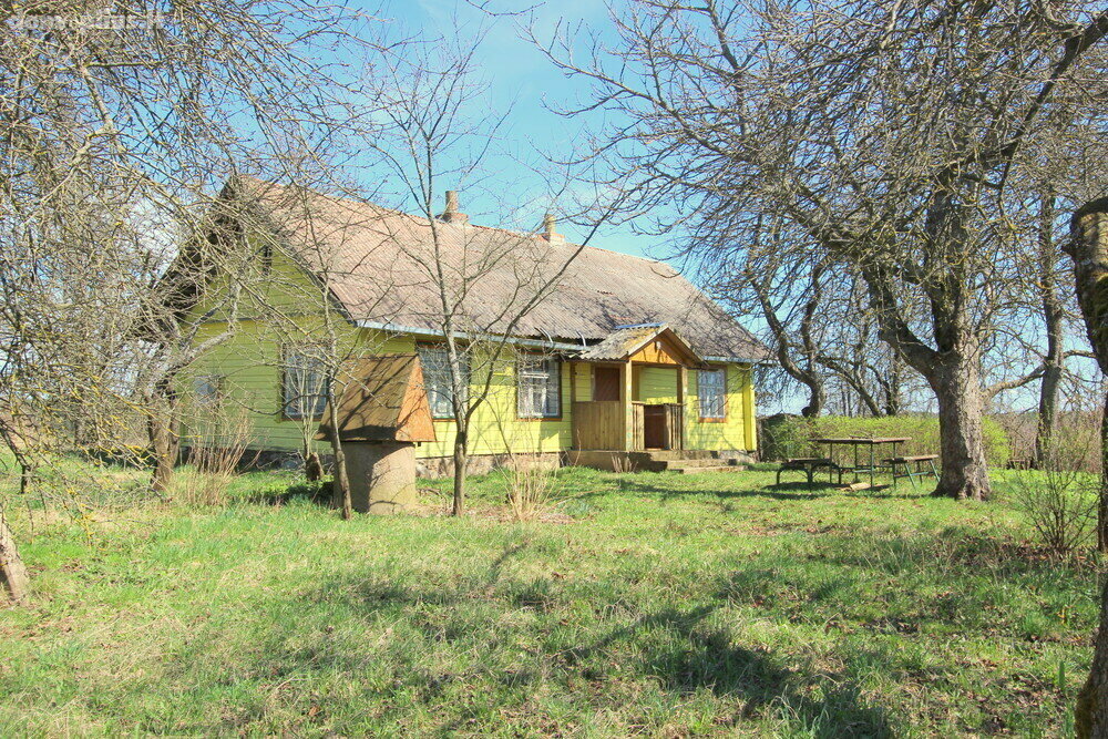 Parduodama sodyba Molėtų rajono sav., Kačerguose