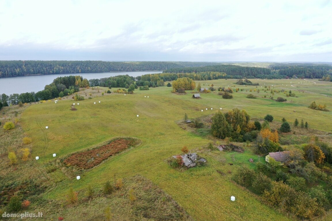 Parduodama sodyba Molėtų rajono sav., Kačerguose