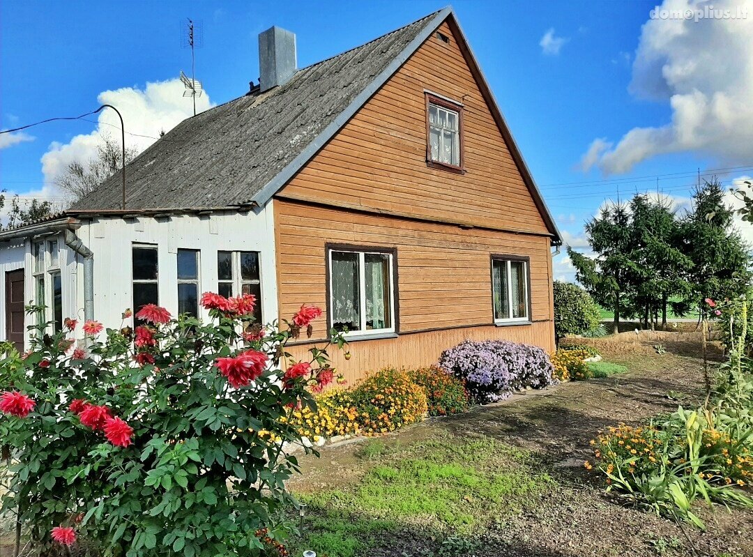 House for sale Pakruojo rajono sav., Dvariūkuose, Sandėlio g.