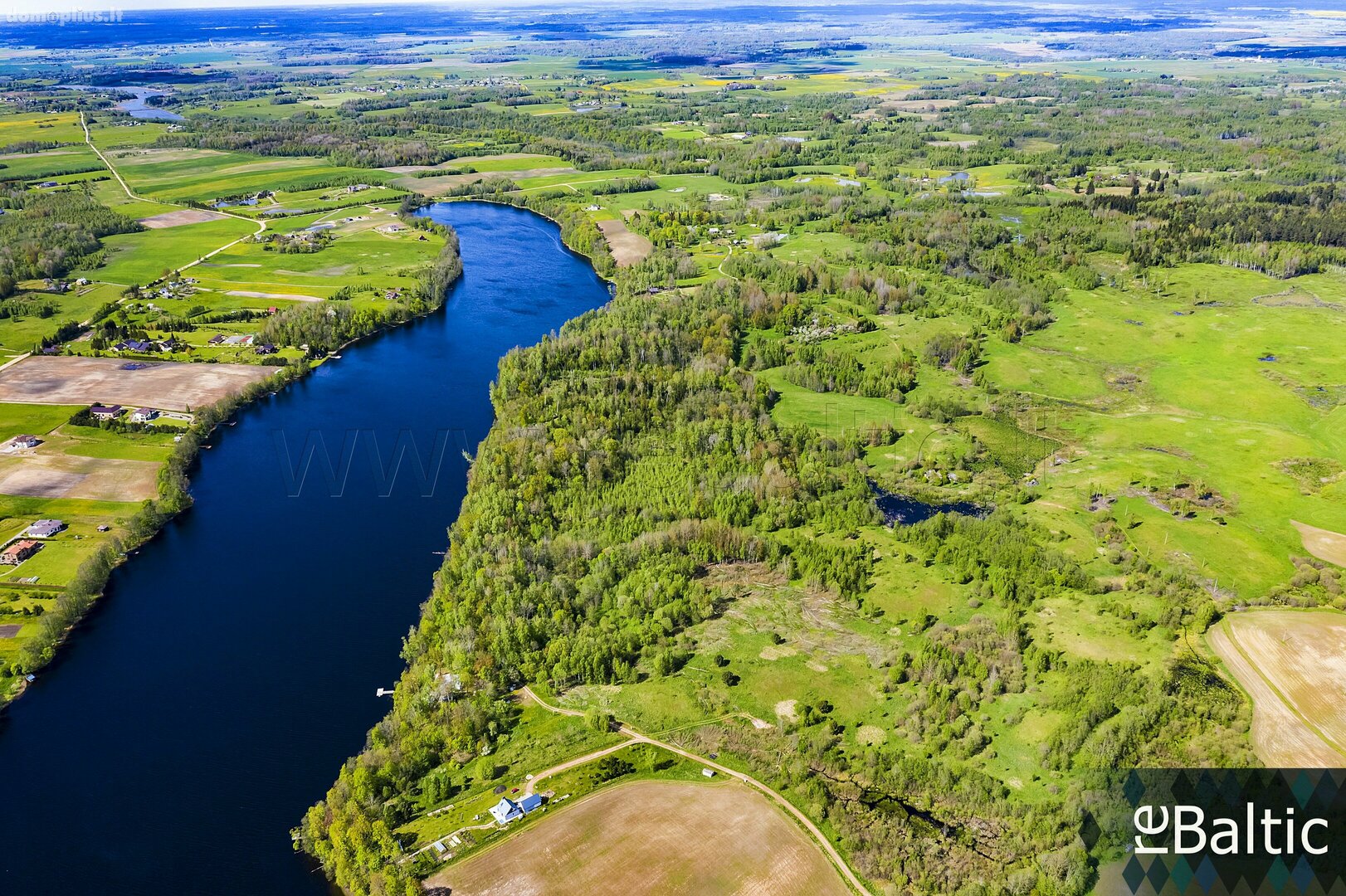 Parduodamas gyvenamasis namas Vilniaus rajono sav., Karvyje