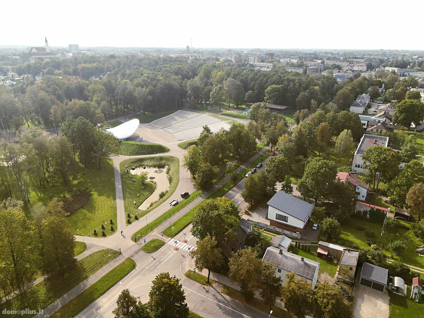 Parduodama gyvenamojo namo dalis Šiauliuose, Centre, Žemaitės g.