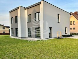 Parduodamas sublokuotas namas Klaipėdoje, Tauralaukyje